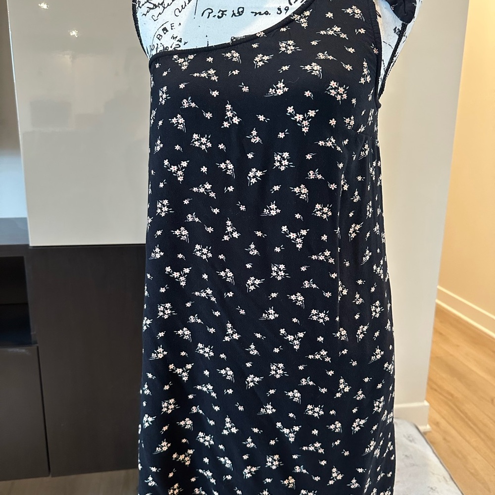 🩵$5 AMERICAN EAGLE Black Floral One-Shoulder Tie-Strap Dress XS